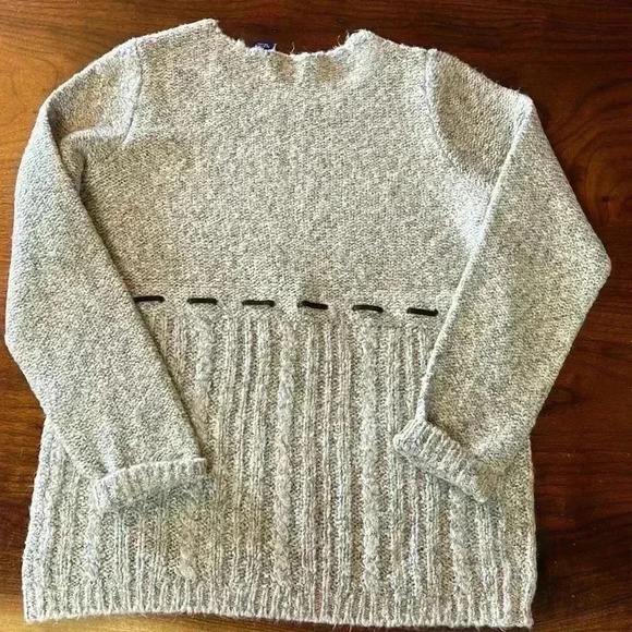 Architect Gray Women's Sweater - Picture 6 of 7